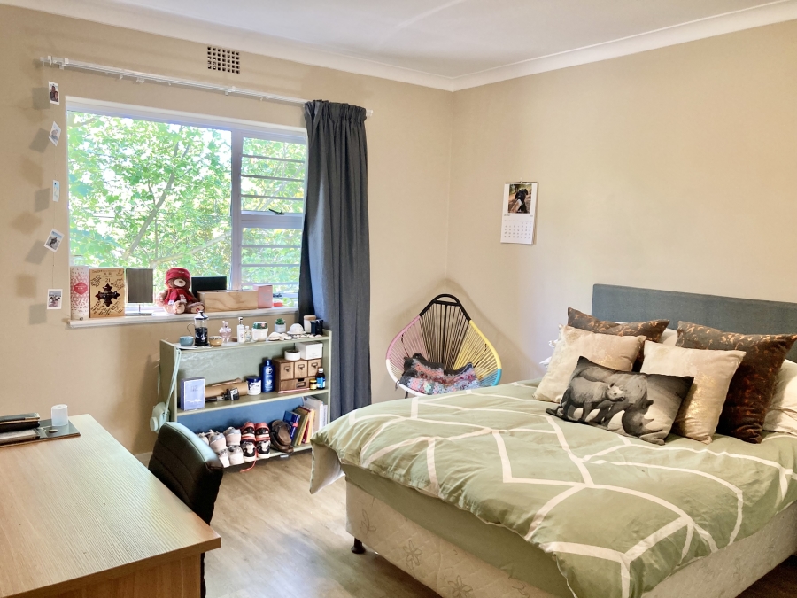 To Let 3 Bedroom Property for Rent in Pinelands Western Cape